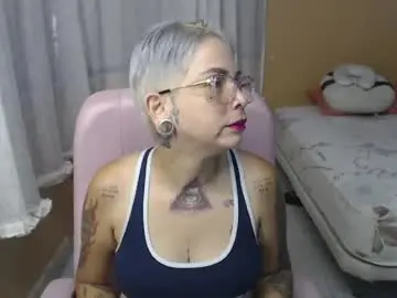 Chaturbate Live Sex of moon_cat85