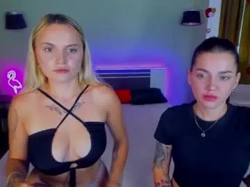 Chaturbate Live Sex Cam of ashley_crashly