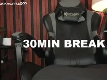 Chaturbate Live Sex Cam of nathanharris207