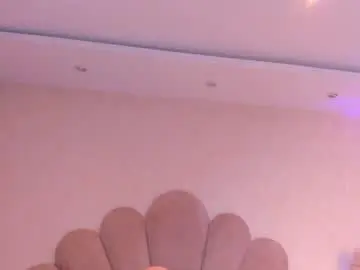 Chaturbate Live Sex Cam of sofiagomez_1