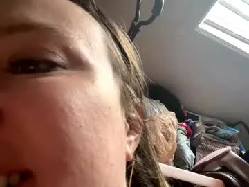 Chaturbate Watch Live Sex Cams of babyslut03_23