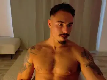 Chaturbate Sex Chat of master_lukass