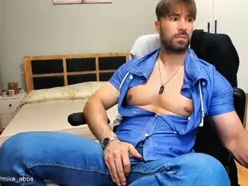 Chaturbate Adult Webcams of mikestrip