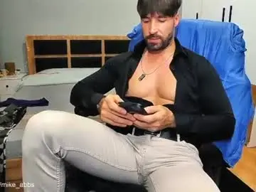 Chaturbate Free Live Porn of mikestrip