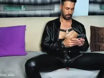 Chaturbate Watch Live Sex Cams of mikestrip