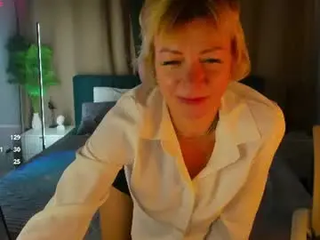 Chaturbate Live Sex Cam of ann_annise