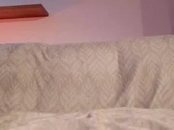 Chaturbate Live Sex Cam of july_gh
