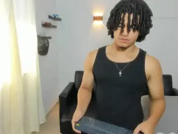 Chaturbate Live Sex Cam of samxx_muscle