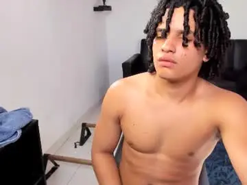 Chaturbate Nude Webcam of samxx_muscle