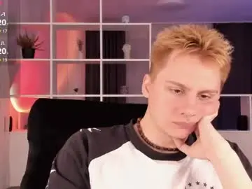 Chaturbate Best live sex cam show of sunburn_boy