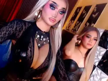 Chaturbate Live Sex Cam of yourdreampinayx