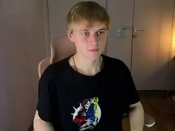 Chaturbate Adult Video Chat of avenrey