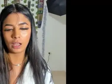 Chaturbate Live Sex of bella_funny