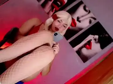 Chaturbate Nude Webcam of certifiedxdoll_beverly69