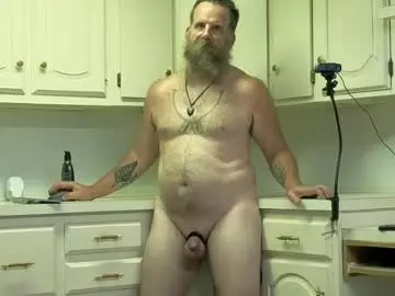 Chaturbate Live Sex Cam of daddydraco82