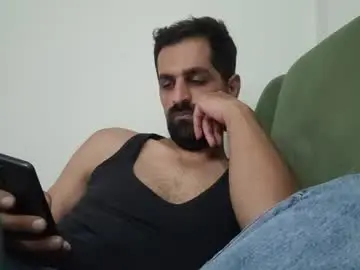 Chaturbate Live Sex Cam of hbkirgird