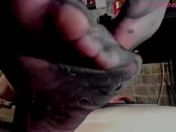 Chaturbate Live Sex Cam of misspetitevenus