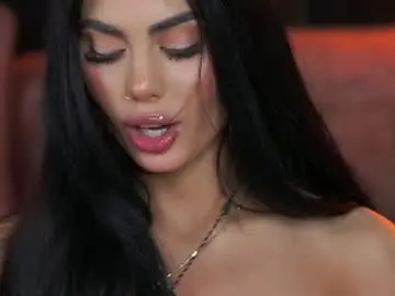 Chaturbate Adult Webcams of ravennadarcy