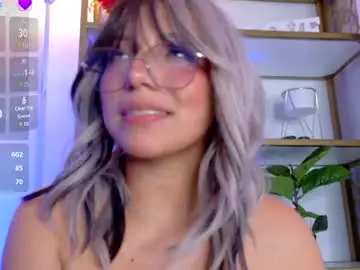 Chaturbate Sex Chat of saraa_love_