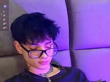 Chaturbate Live Porn of blake___01