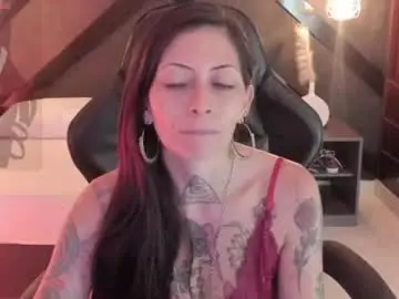 Chaturbate Live Sex Cam of dark_gotica