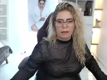 Chaturbate Nude Webcam of diva_milf