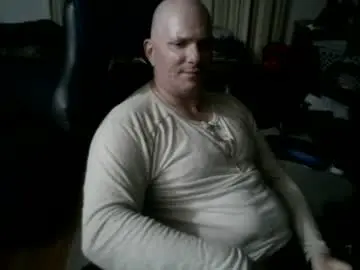 Chaturbate Live Sex Cam of emsguy1
