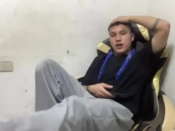 Chaturbate Nude Webcam of naughtymark_nextdoorph