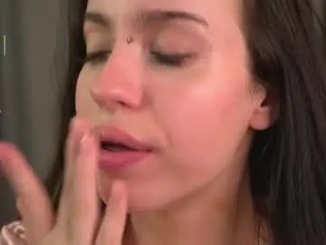 Chaturbate Sex Cam of vivid_girls