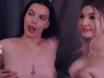 Chaturbate Best live sex cam show of vivid_girls