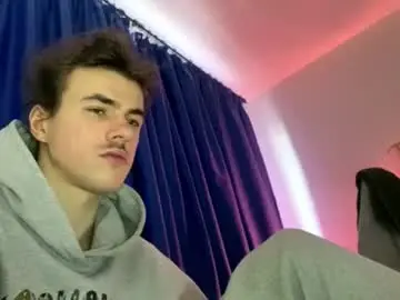 Chaturbate Live Sex of yayay333