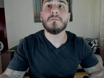 Chaturbate Live Sex Cam of gymdominus