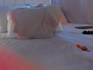 Chaturbate Adult Video Chat of heymartina