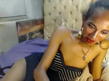 Chaturbate Adult Webcam of hugecock_caramel