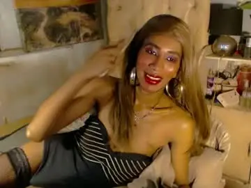 Chaturbate Watch Live Sex Cams of hugecock_caramel