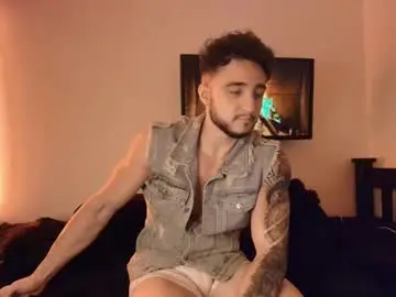 Chaturbate Adult Webcams of latinboyvip_