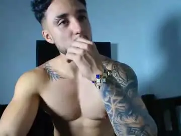 Chaturbate Live Porn of latinboyvip_