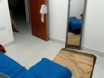 Chaturbate Private Sex Chat of laura_foxx2379