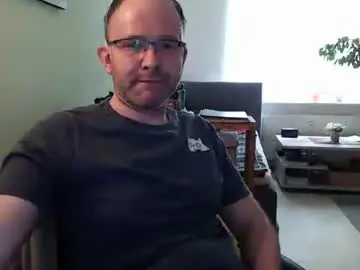 Chaturbate Live Sex Cam of martingersdorf85