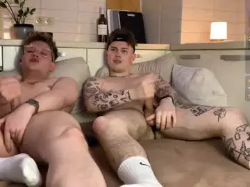 Chaturbate Live Porn of twoguyspleasure