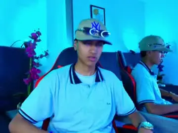 Chaturbate Watch Live Sex Cams of alan_colthon
