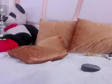 Chaturbate Free Live Porn of antonella_moon7