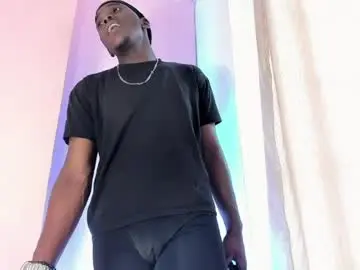 Chaturbate Live Sex Cam of rey_bbc