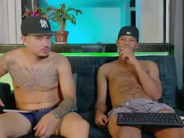 Chaturbate Live Sex Cam of blackdreams1__
