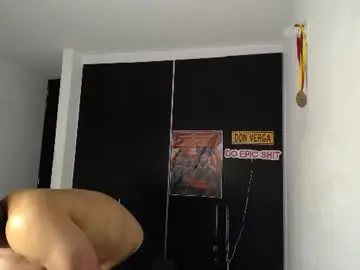 Chaturbate Live Sex of claybrown_