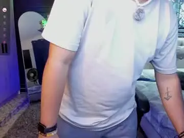 Chaturbate Watch Live Sex Cams of daviidevans
