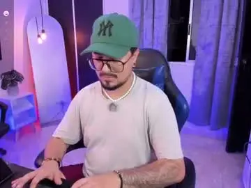 Chaturbate Adult Webcam of daviidevans