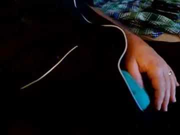 Chaturbate Live Sex Cam of happyhogan1