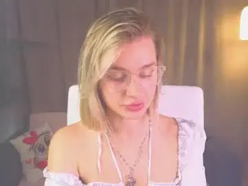 Chaturbate Adult Webcams of noramoreau