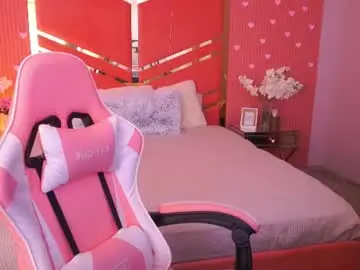 Chaturbate Live Sex Cam of qweenlina